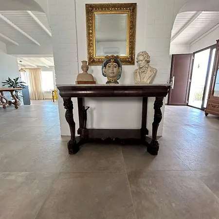 La Casa Di Pippo Flora Bed & Breakfast