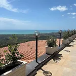 La Casa Di Pippo Flora 4*