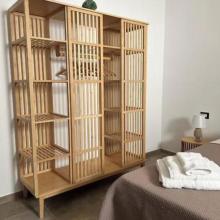 La Casa Di Pippo Flora Bed & Breakfast 4*