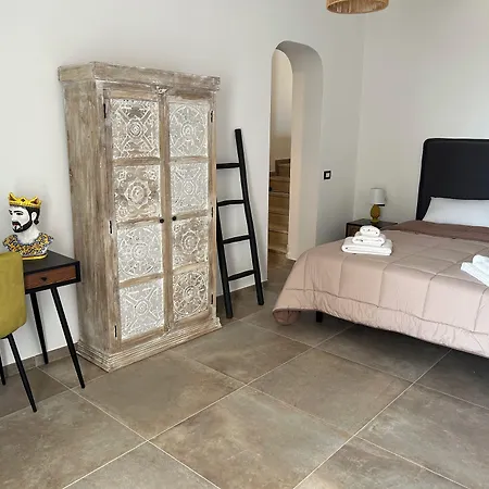 Bed & Breakfast La Casa Di Pippo Flora 4*